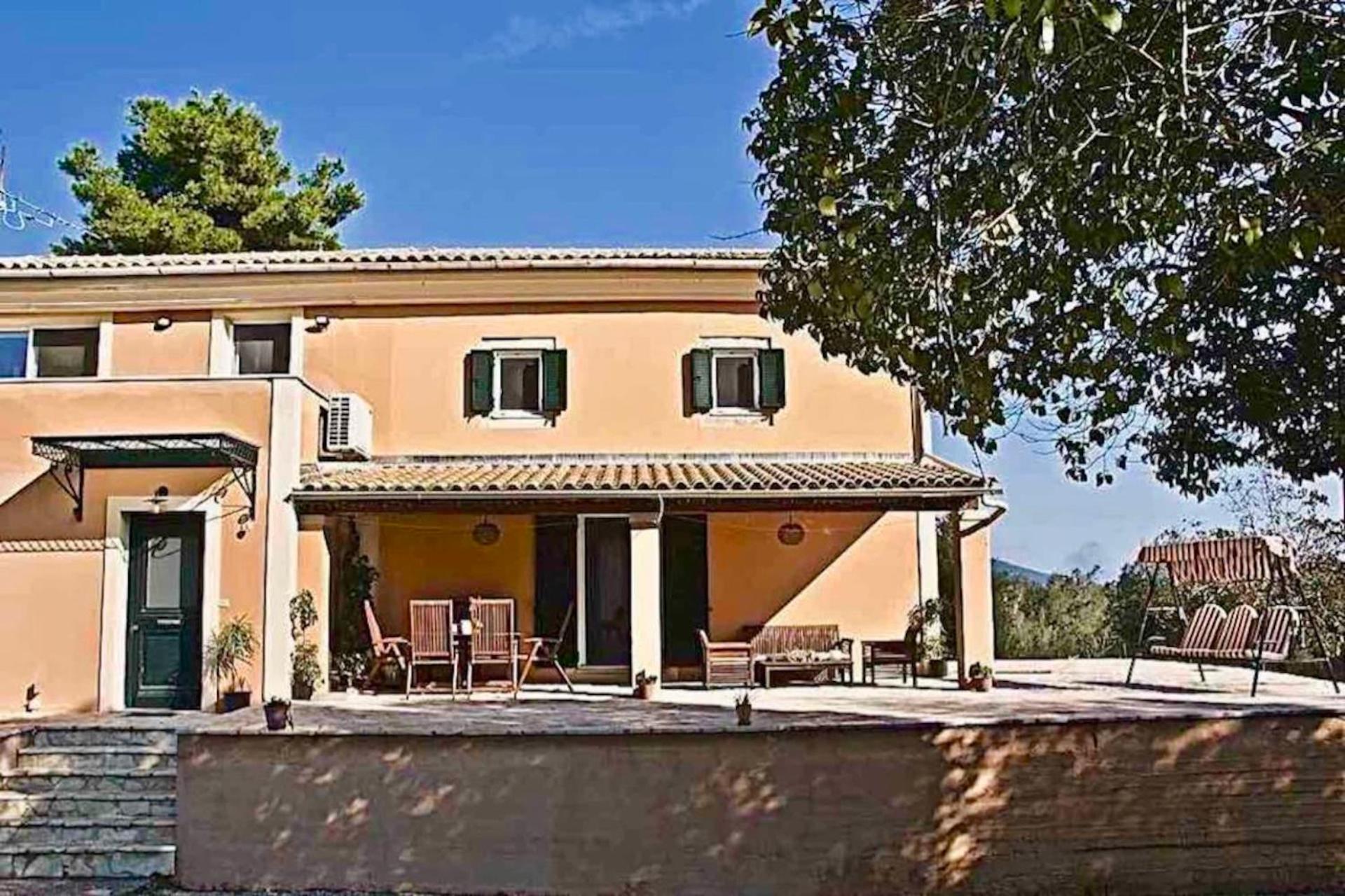 Ktima Loumoumba, Private Villa ゴウヴィア エクステリア 写真